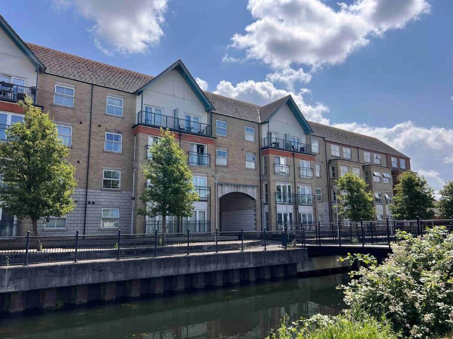 Lincoln View Sleeps 4 Balcony Self Check-In Apartment Екстериор снимка