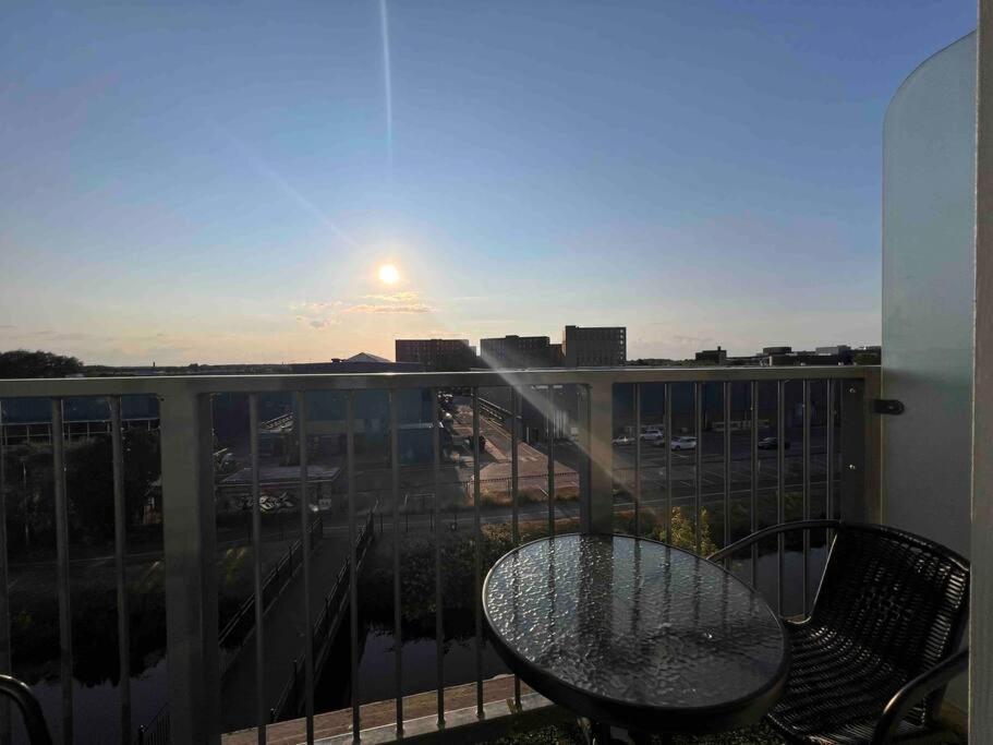 Lincoln View Sleeps 4 Balcony Self Check-In Apartment Екстериор снимка